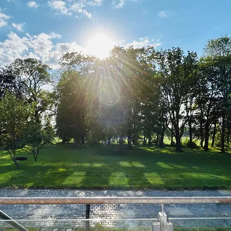 Gutshaus 6 * Malchow (Mecklenburg-Vorpommern)